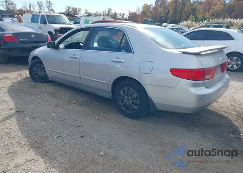2005 Honda Accord 2.4 Lx from USA, damaged, VIN 1HGCM56415L000556